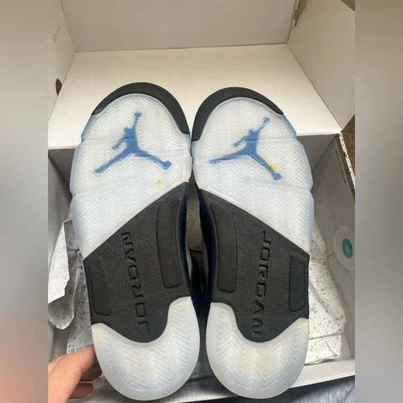 Jordan 5 - Picture 3 of 16